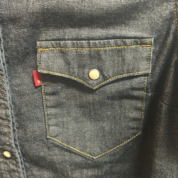 Levis Denim Long sleeve - Picture 3 of 4